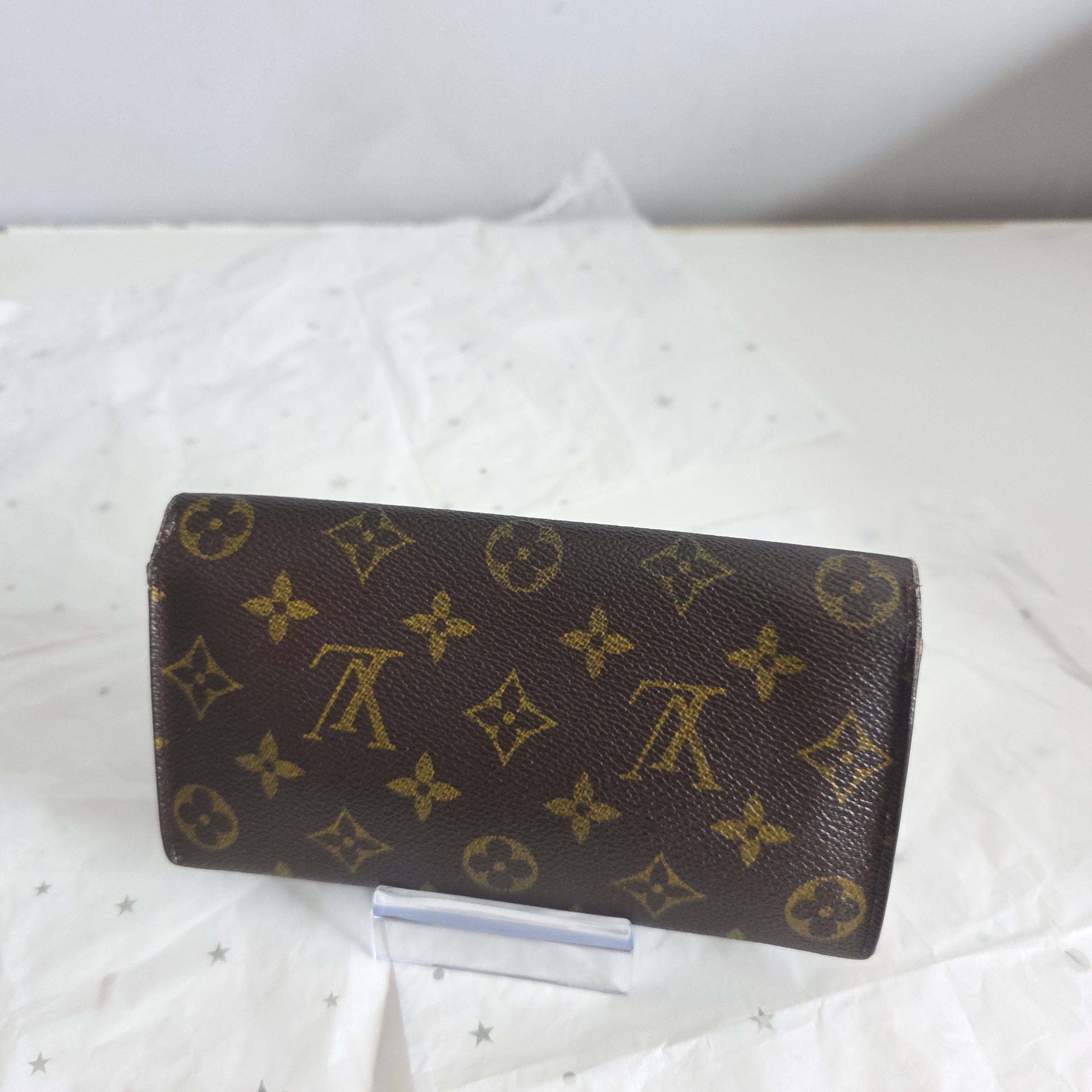 Louis Vuitton Sarah Monogram Wallet